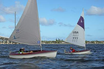 Friendly race in adaptive boats