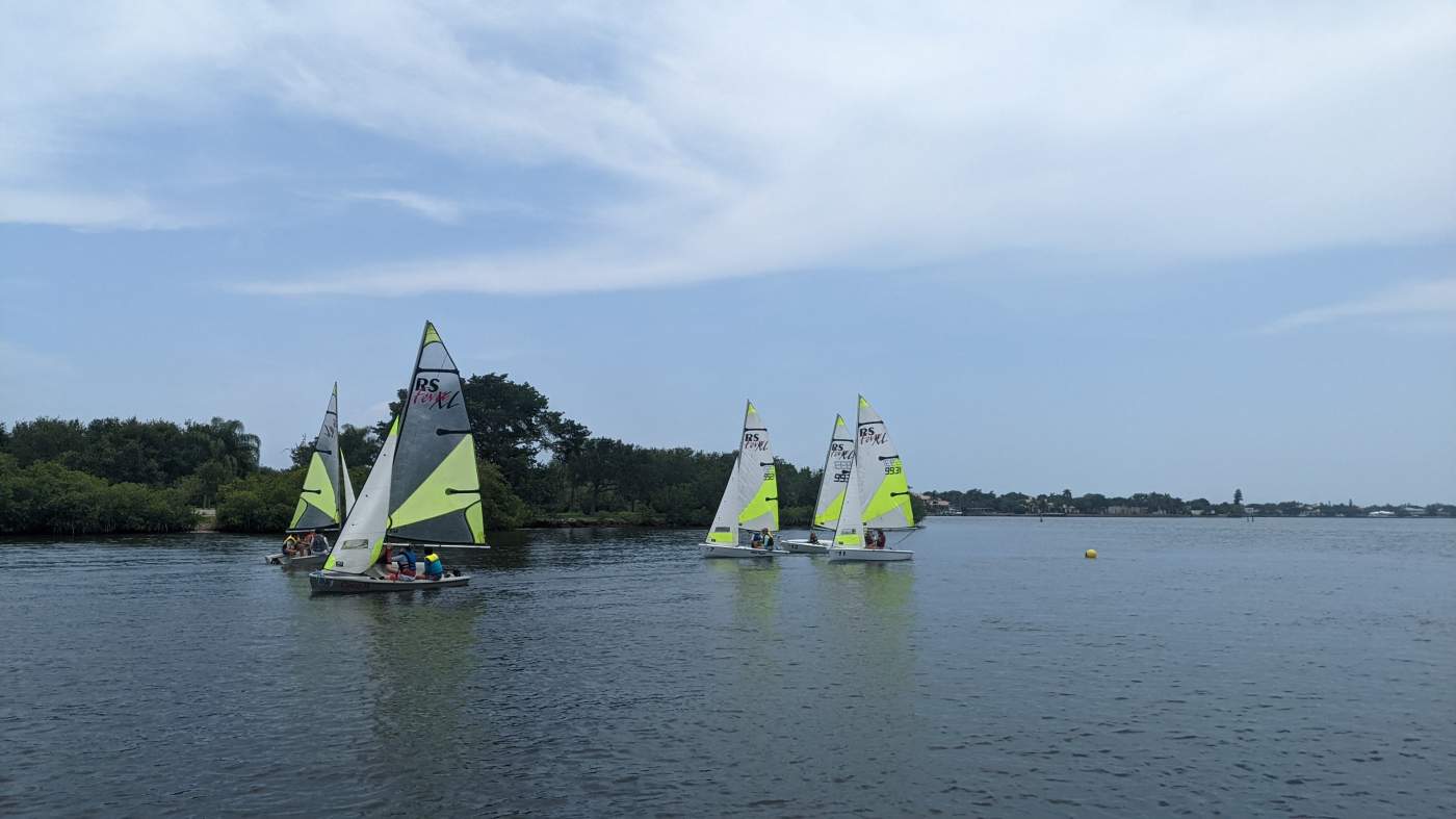 Sailboats on the lagoon