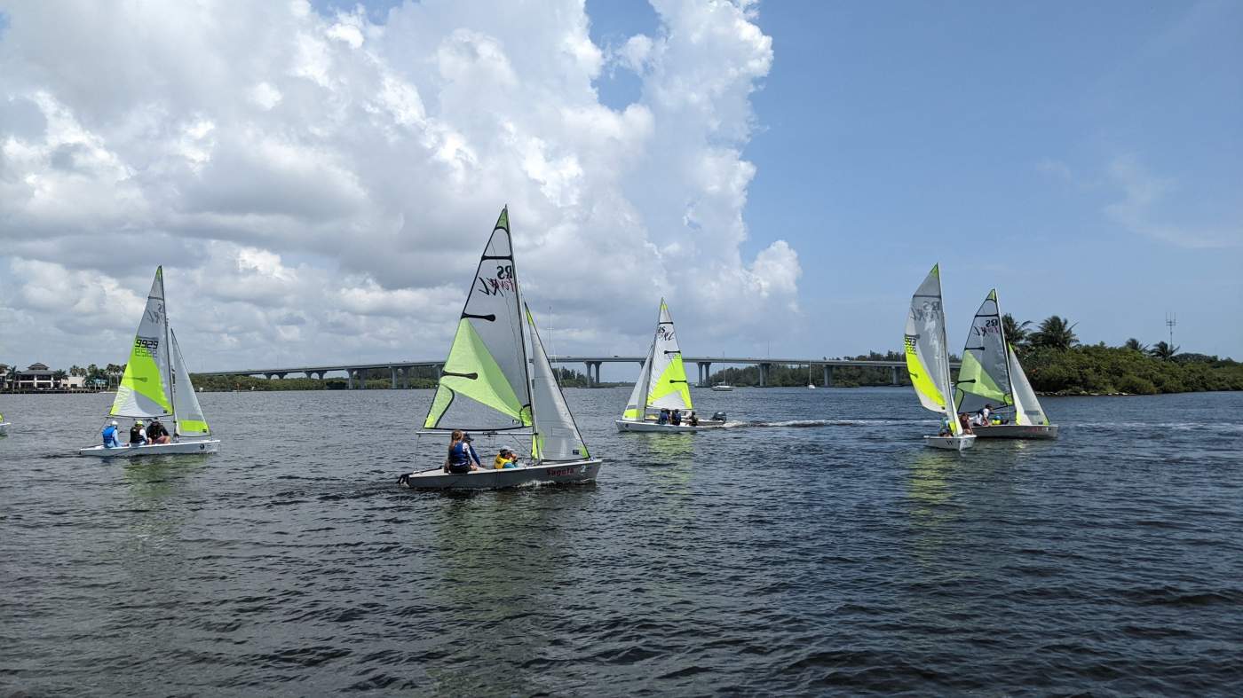 A group of sailboats