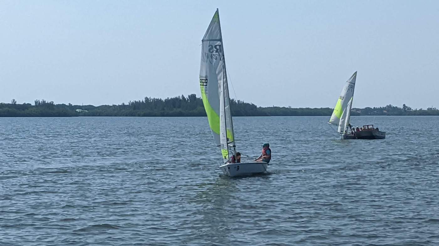 Two sailboats in the lagoon