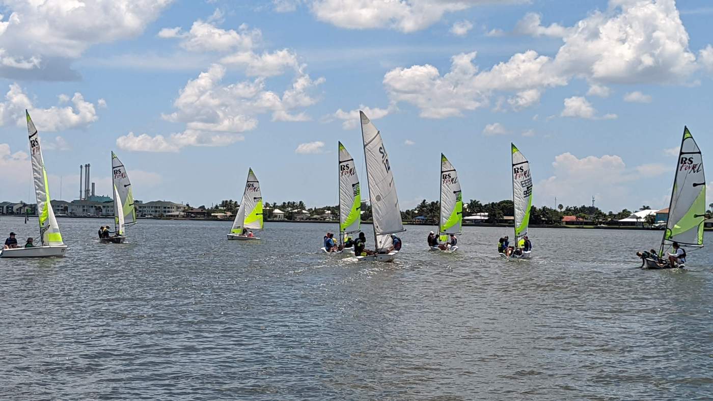 Sailboats out on the lagoon