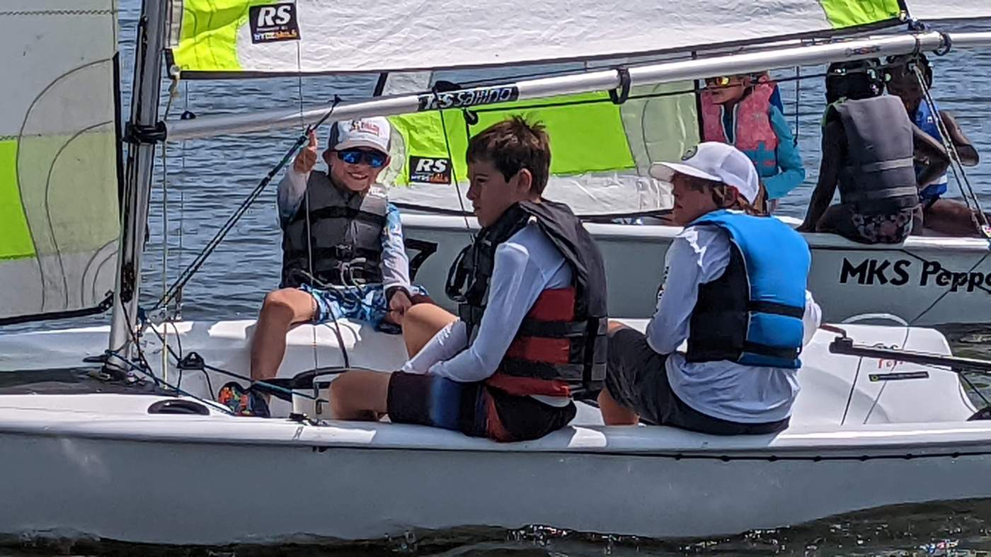 Children sailing boats